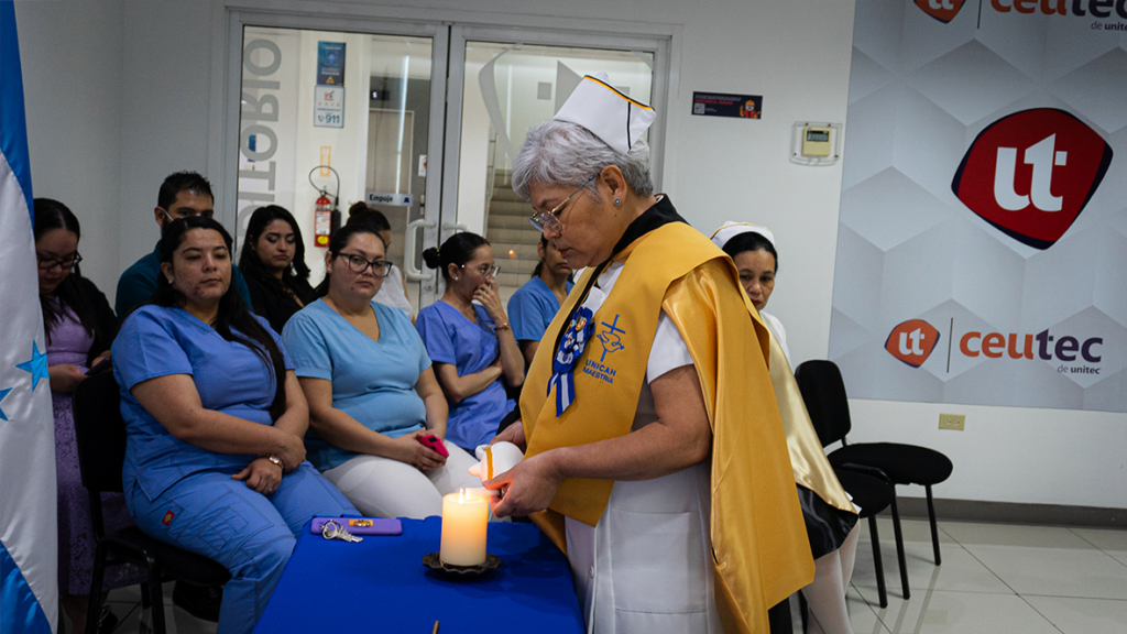 La Escuela de Ciencias de la Salud de CEUTEC celebra la Ceremonia de Respeto al Uniforme