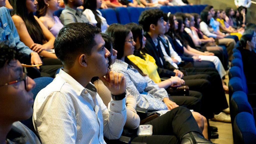 Fundación Nasser y CEUTEC impulsan la educación universitaria con 100 becas